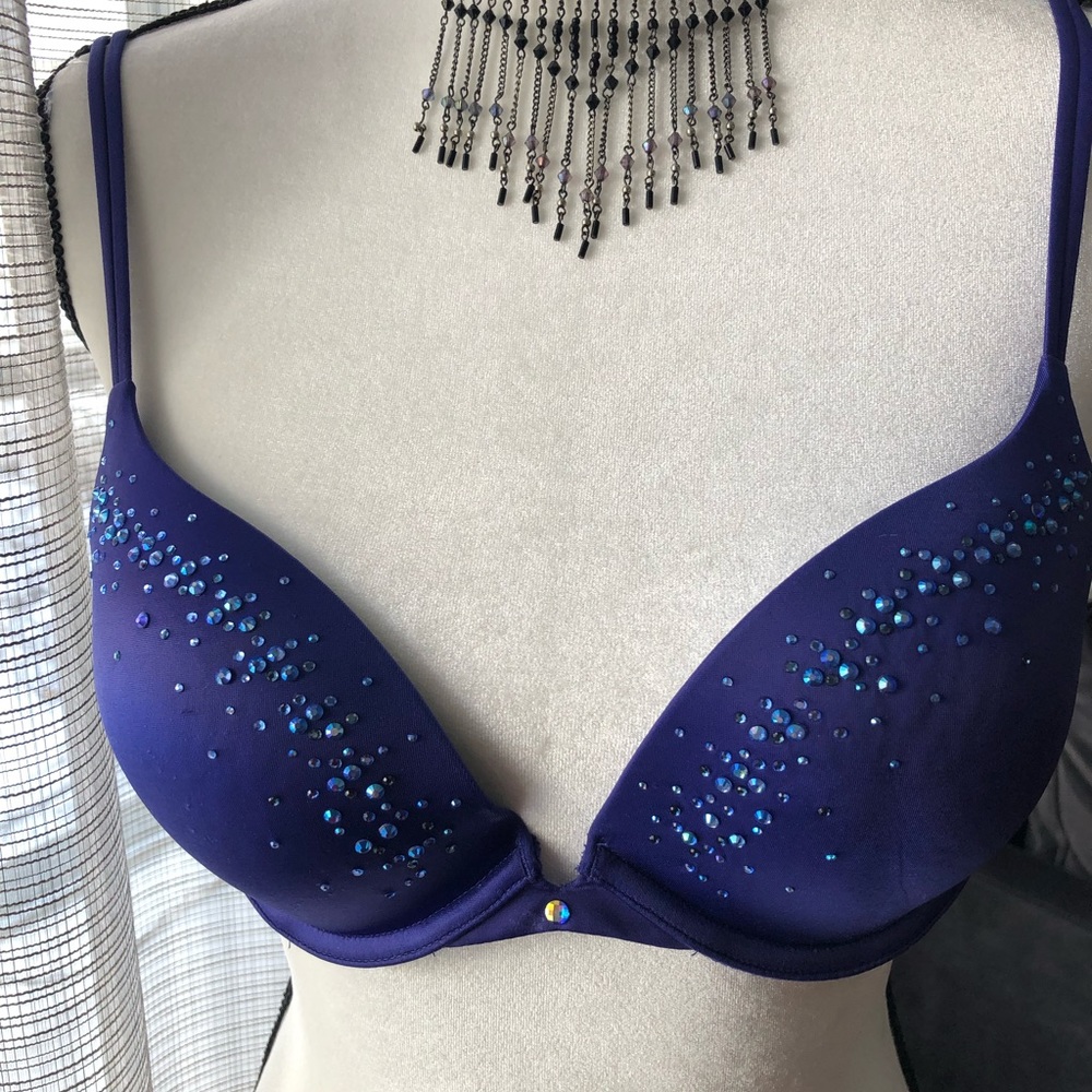 VS Bra